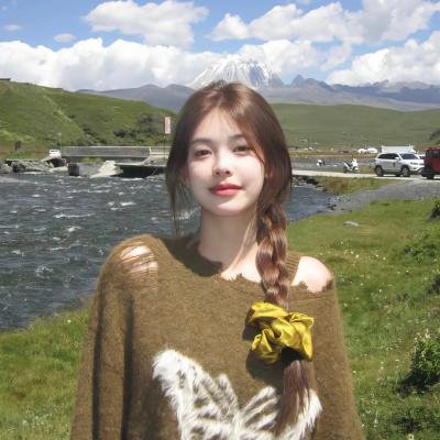笼中女
